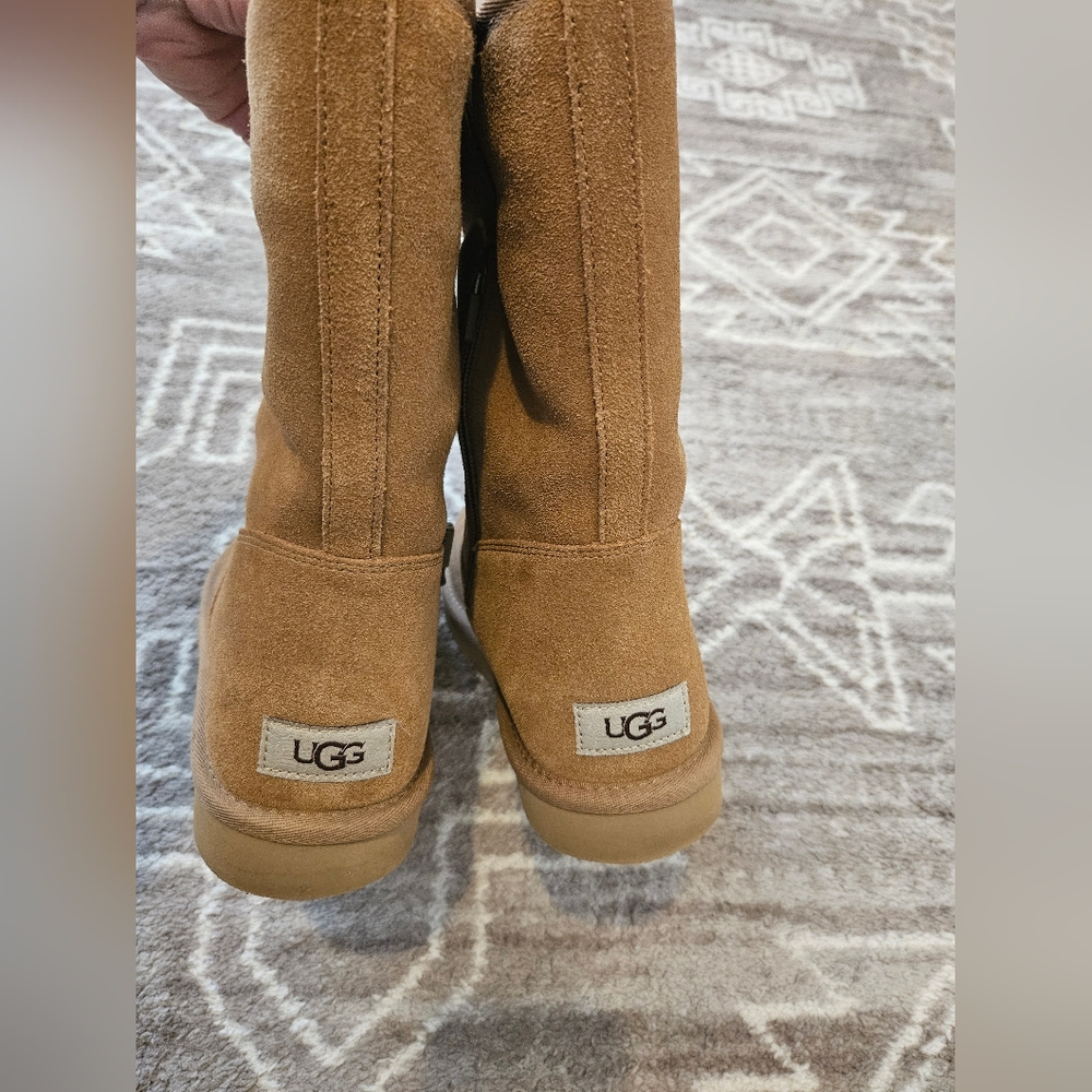UGG Classic Zip Up Chestnut Boots